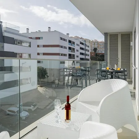 Charming New 2 Bedroom Built 2023 Lägenhet *