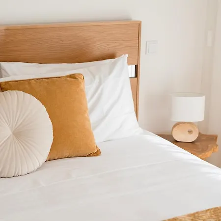 Charming New 2 Bedroom Built 2023 Apartman *