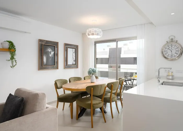 Charming New 2 Bedroom Built 2023